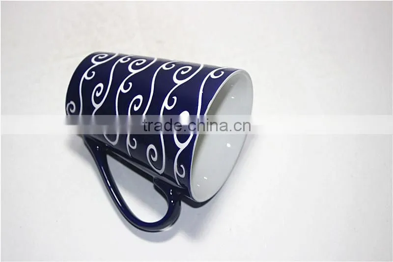 Cheap glow ceramic glaze coffee mugs with spoon