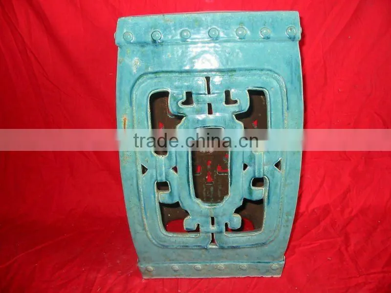 Chinese antique round green porcelain stool