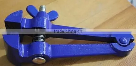 83 Type With Anvil Swivel Base Bench Vise of Heavy Duty