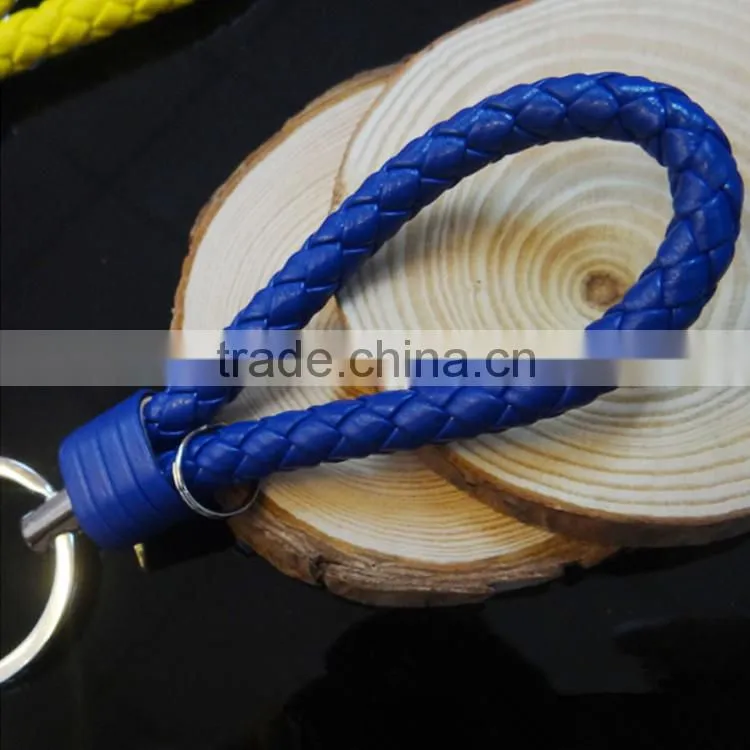 European style Personalized metal keychain souvenir,High Quality PU leather keyring