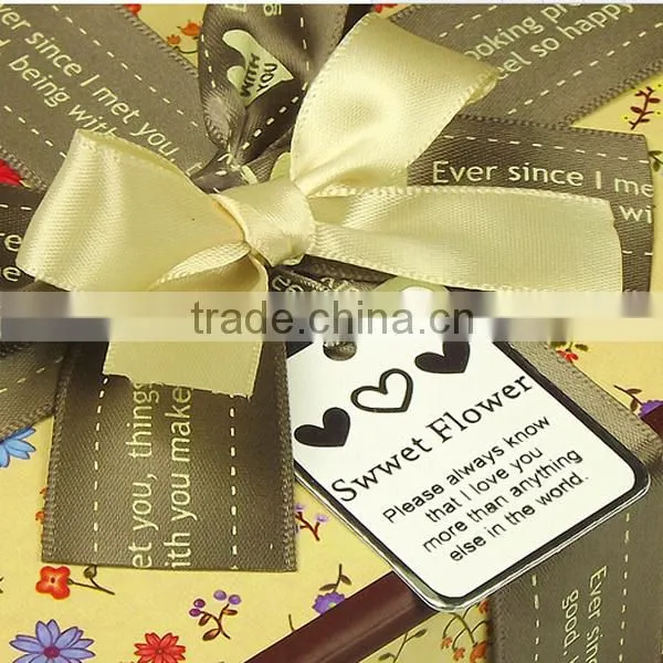 Delicate Ribbon Bow Gift Box