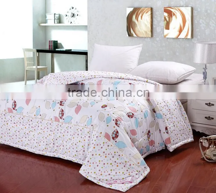 2015 Hot selling vintage indian sari Reversible Printed patchwork quilt Bedding Comforter Set for hotel