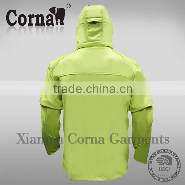 Wholesale new arrival hooded sports coats best softshell jacket for hiking