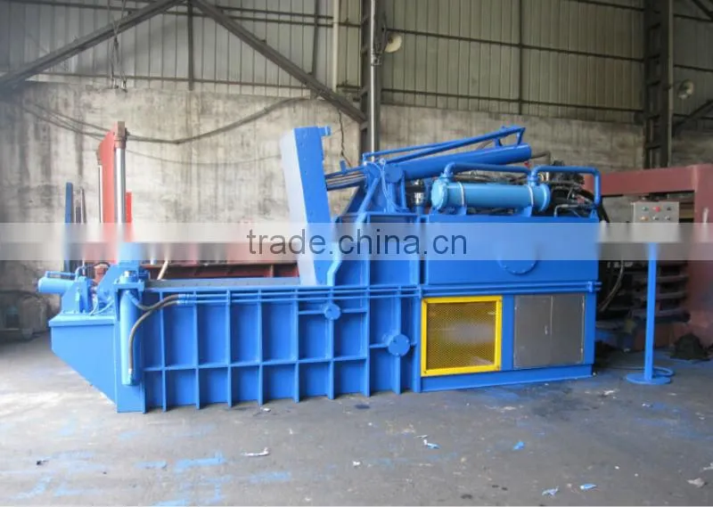 Scrap metal recycling machine