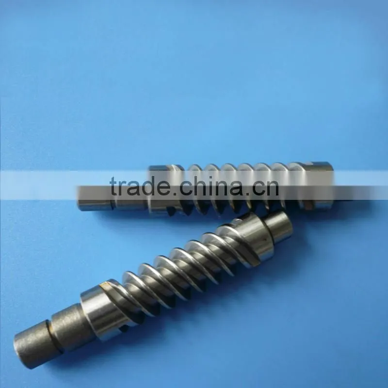 Machining high precision steering worm