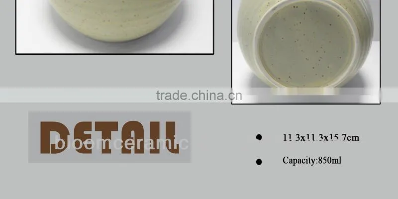 Ceramic storage container