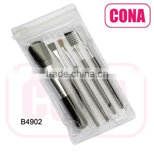 Professional beauty brush