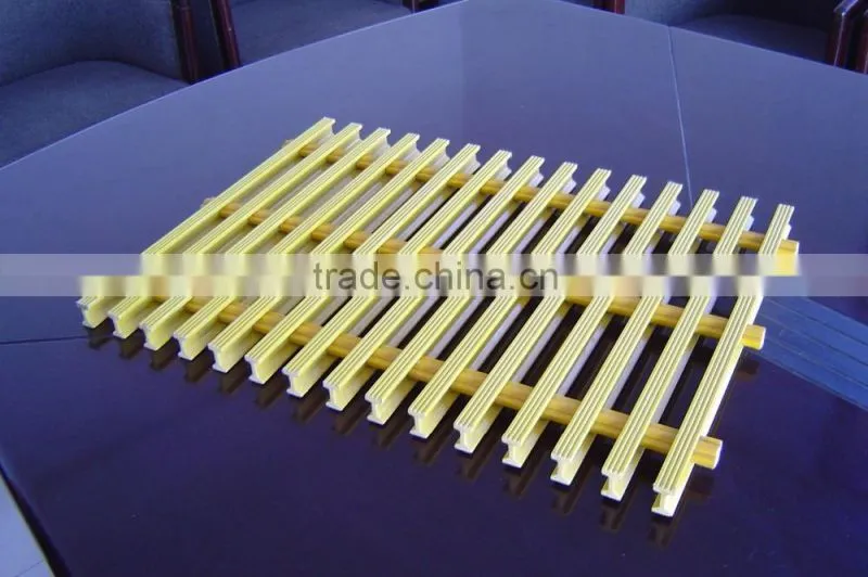 I-Bar 60% Opening 1-1/2" Thick FRP Pultruded Grating With High Performance