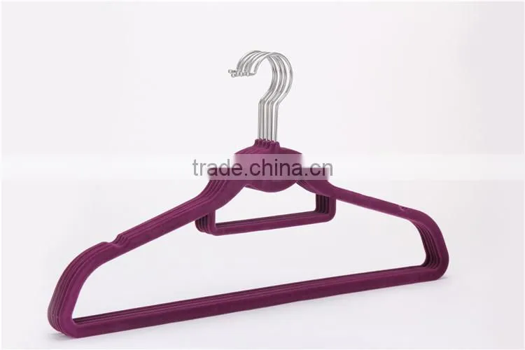 USA Supermarket Supplier Velvet Clothes Hanger with Hook and Tie Bar Standby