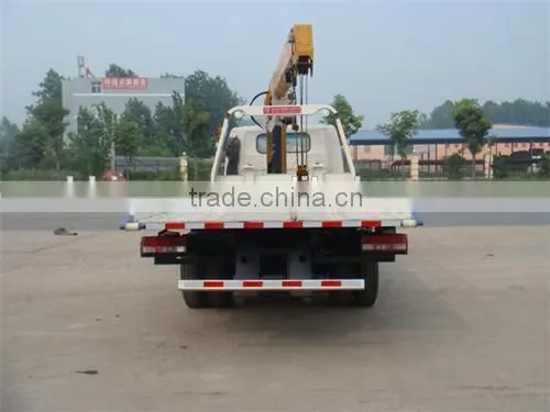 2014 New DFAC Flatbed Wrecker With Crane