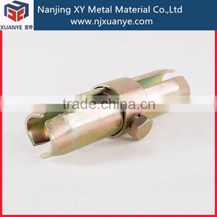 Connecting two tubes in axial direction SLEEVE COUPLER + JOINT PIN