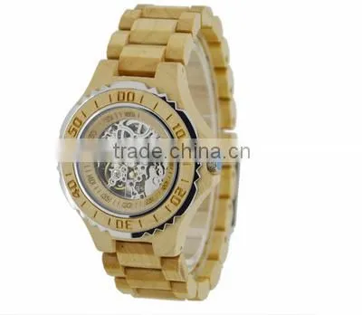High quality latest quartz wooden watch for mens wrist watches