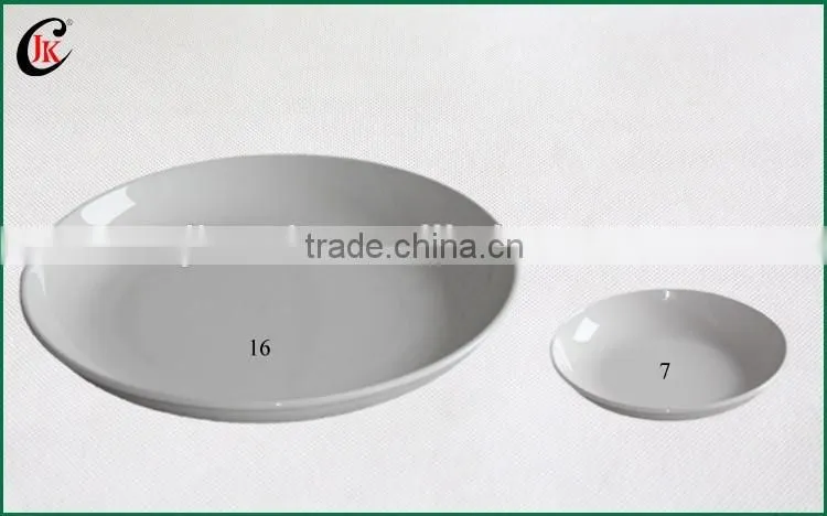 Wholesale customized round porcelain salad plate set, hot sale china white deep ceramic dinner plates for restaurant