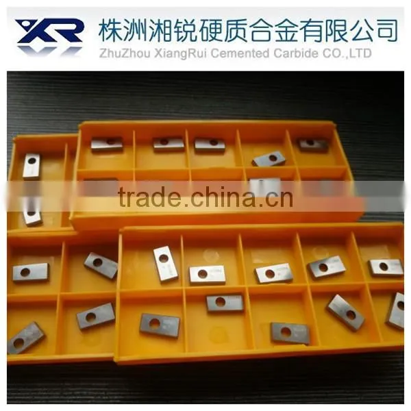 tungsten carbide cutting bit