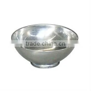 Trimming and crimping machine for stainless steel utensil