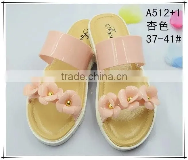 2016 fashion new design slipper with colorful color