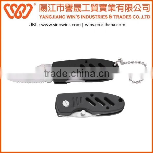 Plastic handle mini folding knife key chain with red LED