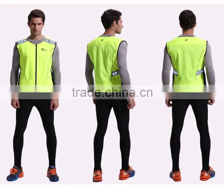 Hi vis LED night version safety vest for journalist