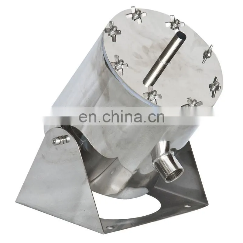 Laminar water jet swimming pool fountains