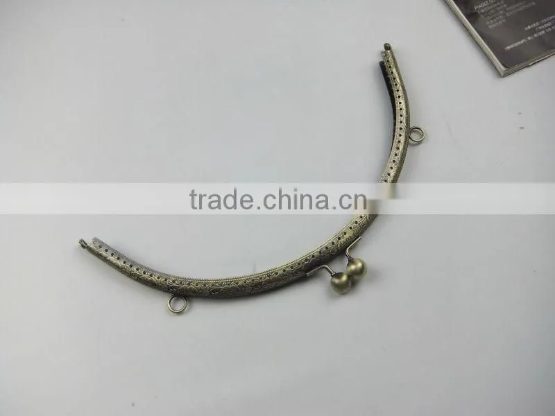 2014 NEW!Antique Brass DIY Metal Sewing Fashion Evening Bag Frame DIY Bag Accessories With Love Pattern
