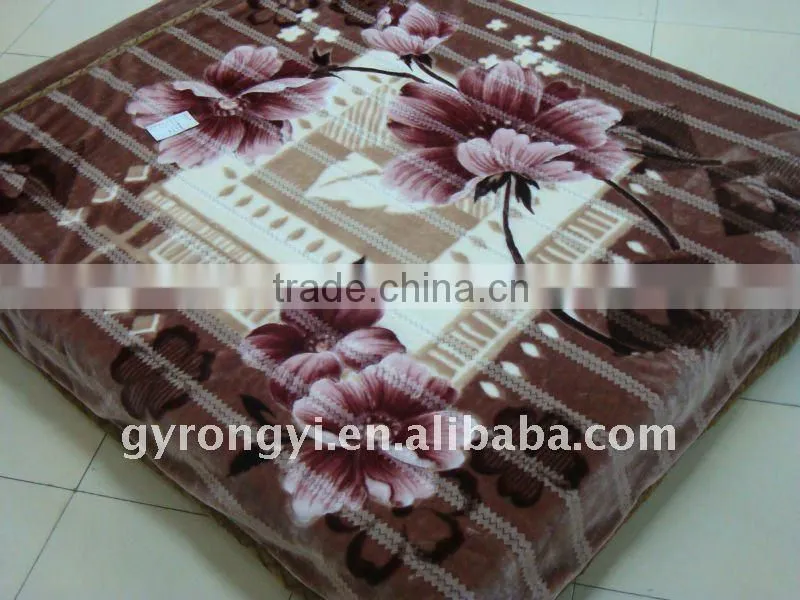 100% polyester raschel printed &carved double zig-zag blanket