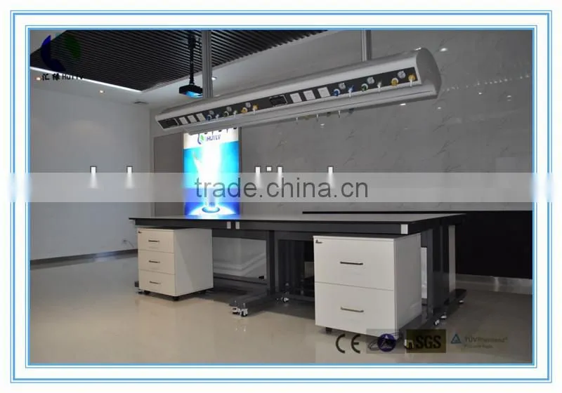 Ceramics Spool Three Way Lab Water Faucet Manufacturer