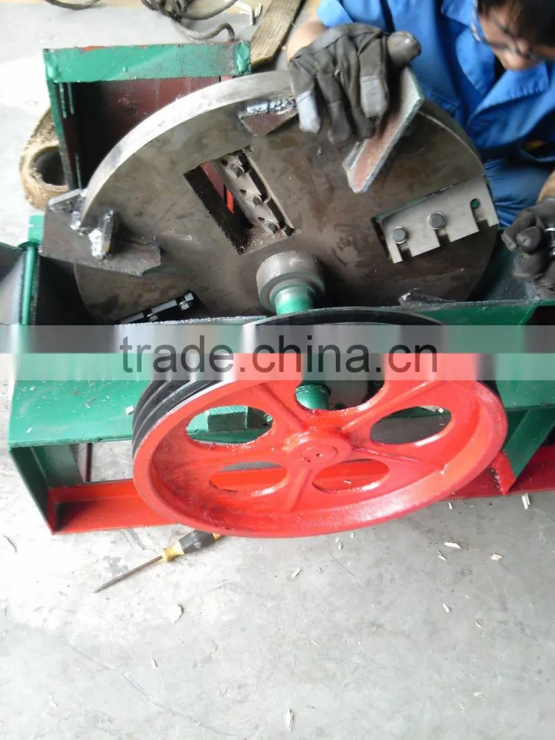 200-4000kg/h wood crusher machine price