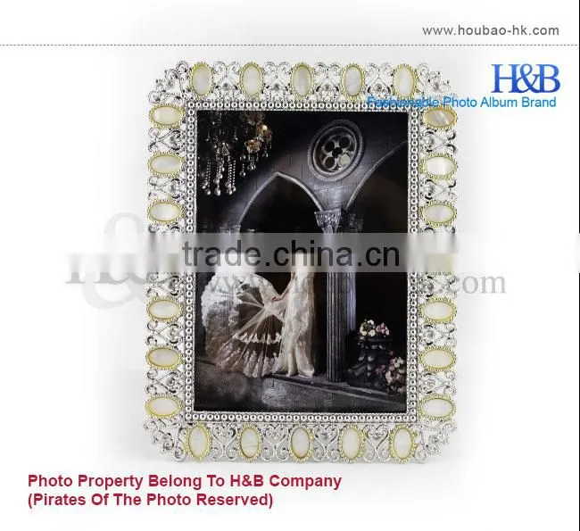 Popular Factory Direct Sale Vintage Hot Pearl Photo Frame