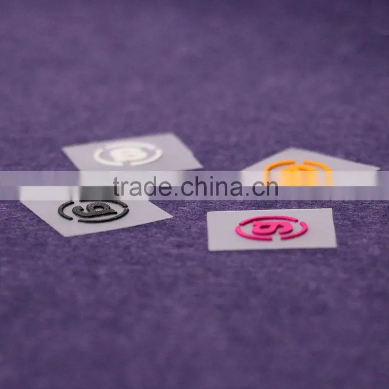 Custom Iron On Heat Transfer Garment Fabric Printed Label