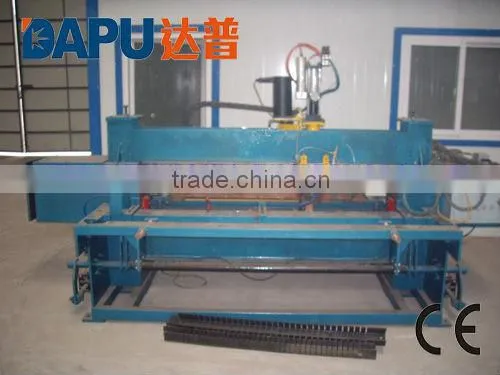 Automatic steel grating welding machine