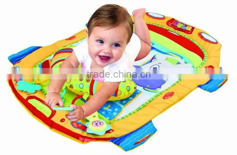 2014 hot new baby play gym soft safety playmat