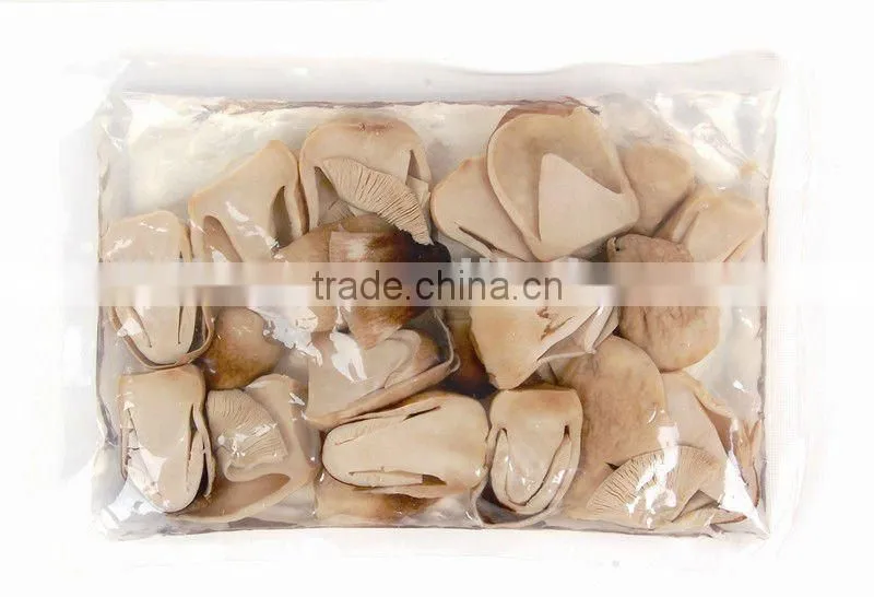 Vacuum boiled fresh eryngii mushroom in bags