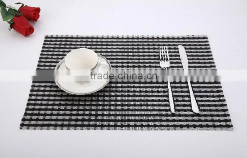 Store More European Style Creative Stripe Textilene Table Placemat for Dinner