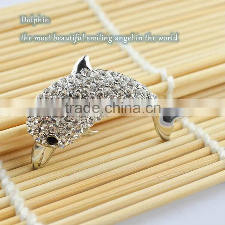 Alibaba website decorative initial cute dolphin diamond brooches pin