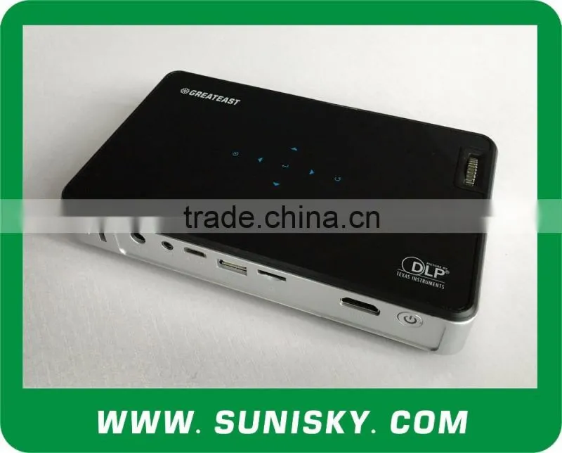 Portable 3D Projector with WiFi Function Pico Video LED Projector for Business Meeting (SMP7022A)