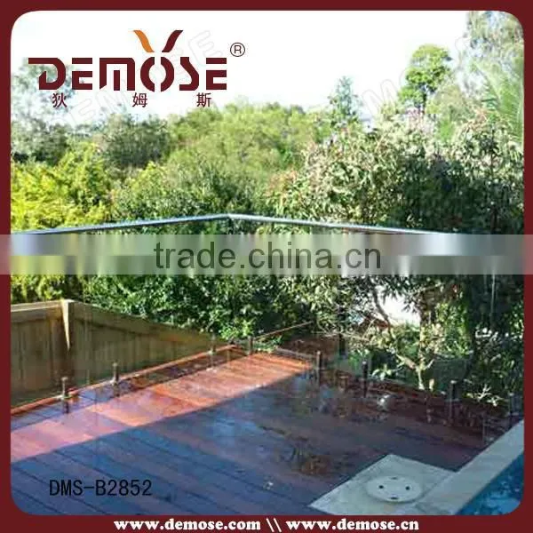 removable glass fencing home