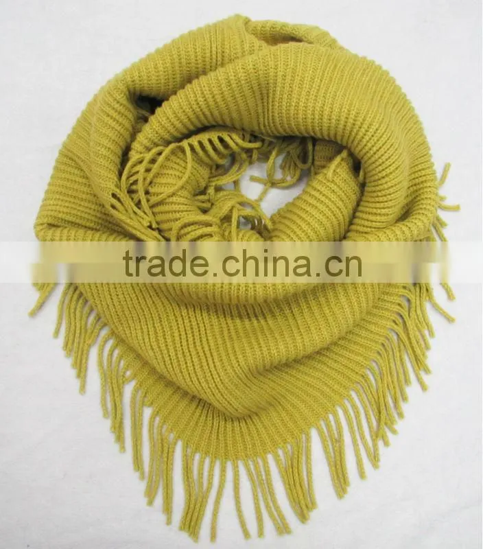 2014 wholesale knitted loop fashion acrylic infinity scarf
