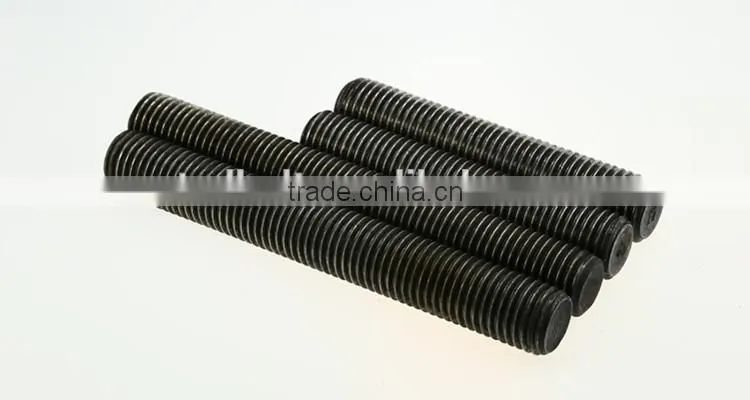 Hardened and Tempered M16 Cl6.8 Carbon steel threaded rod 1