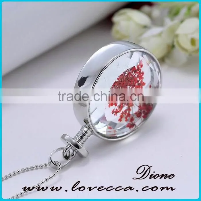 Silver ROUND pendant necklace with flower design wholesale fashionable jewelry