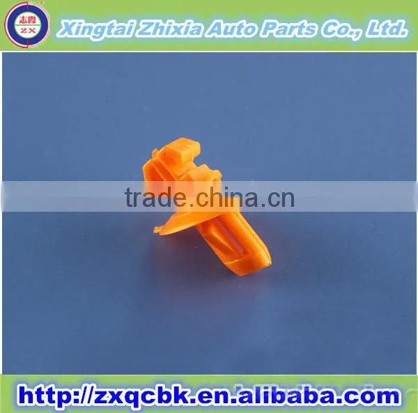 Top Quality Auto car Headlight Retaining Clips/ Car Door Panel Clips/ Car Body Sheet Metal Clips