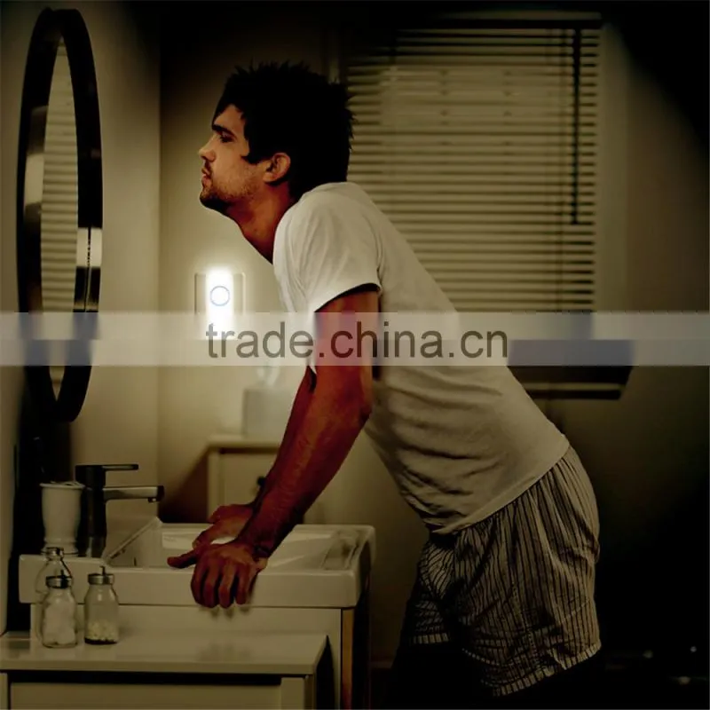 18 LED 3528SMD Night Light Lamp White PIR Sensor 8000K Hallway Drawing room Plug EU