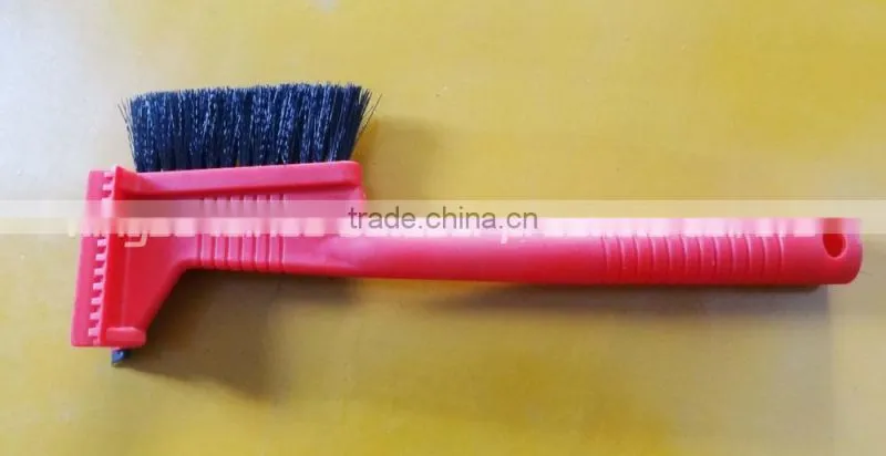 popular new style cheap convenient red snow brush