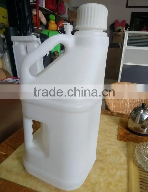 OEM Blow Molding plastic plastic HDPE jerry cans, oil fue bottles,5 Gallen Utility Jug