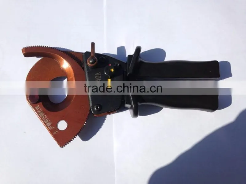 Model J40A manual ratchet cable cutter for cutting