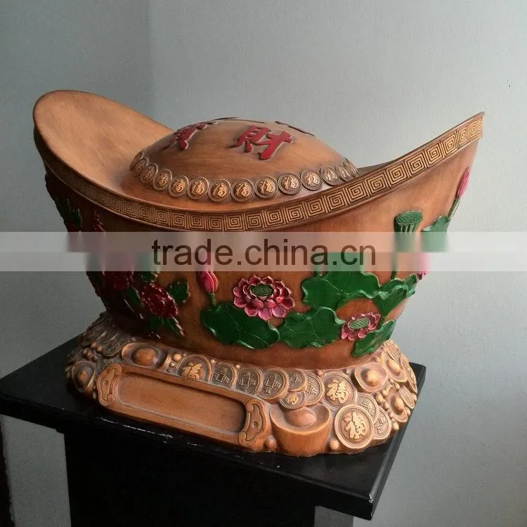 Resin giant gold ingot sculpture