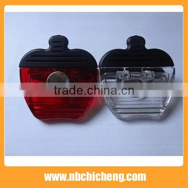 Small Plastic Colorful Apple Shape Magnetic Clip