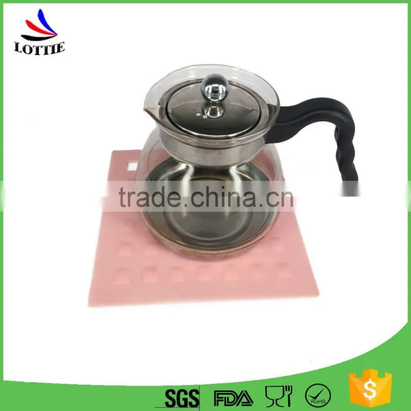 Hot selling Food grade green heat insulated Anti-skid silicone coasters from china