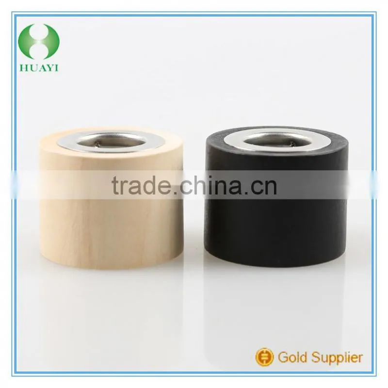 2017 Cheap european glass essential oil bottle wooden cap with black coat painting