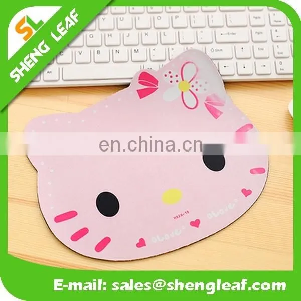 Custom hello kitty logo promotion nature rubber mouse pad
