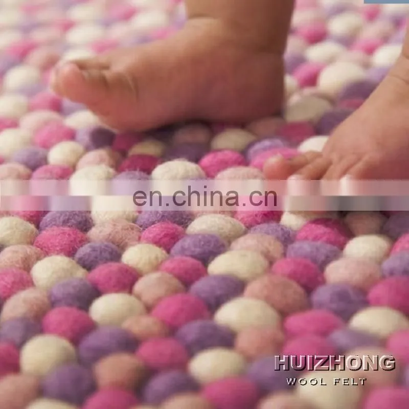 Nonwoven Polyester Needle FeltBallsRug andCarpet with different color